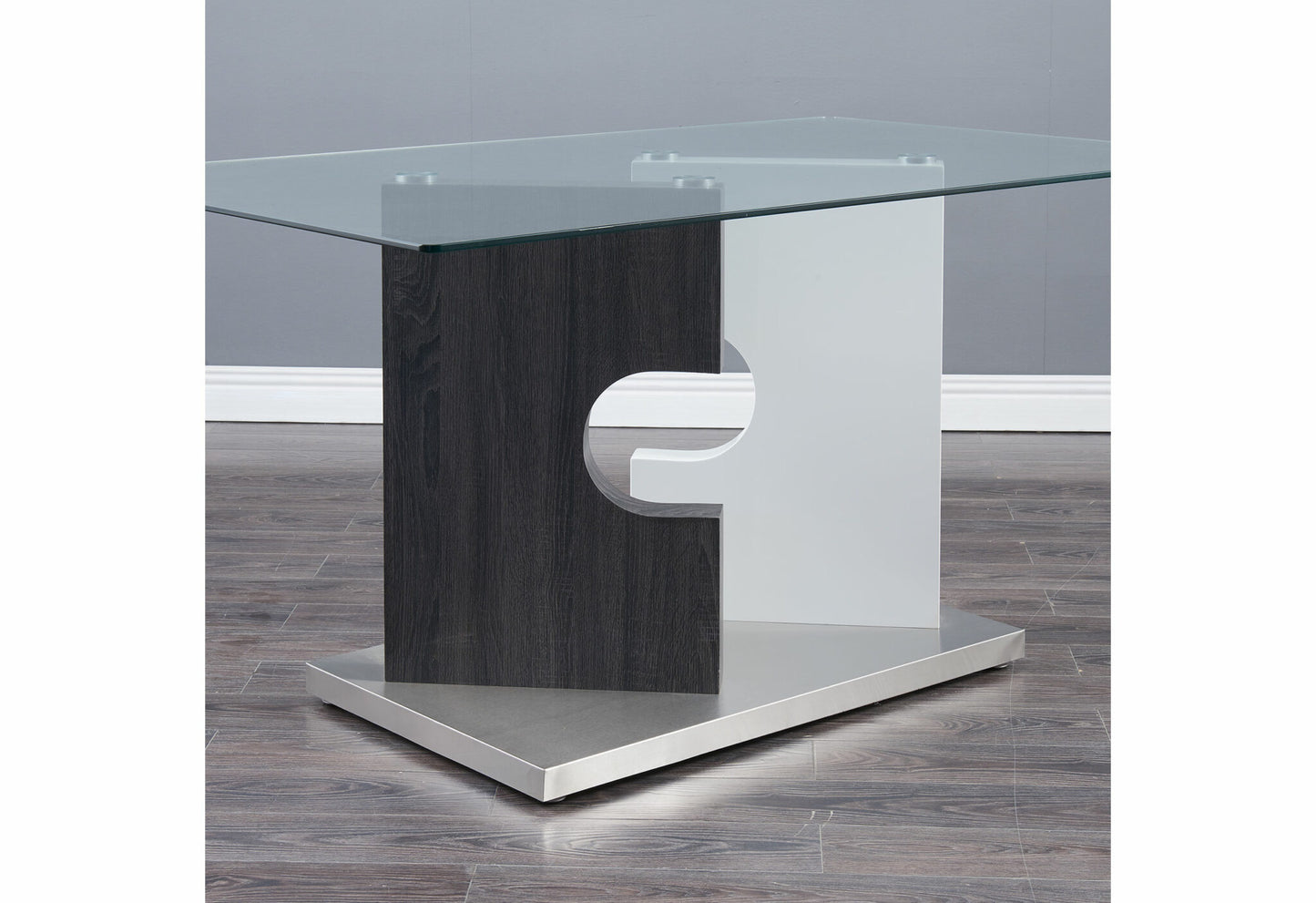 Elegant Dining Table