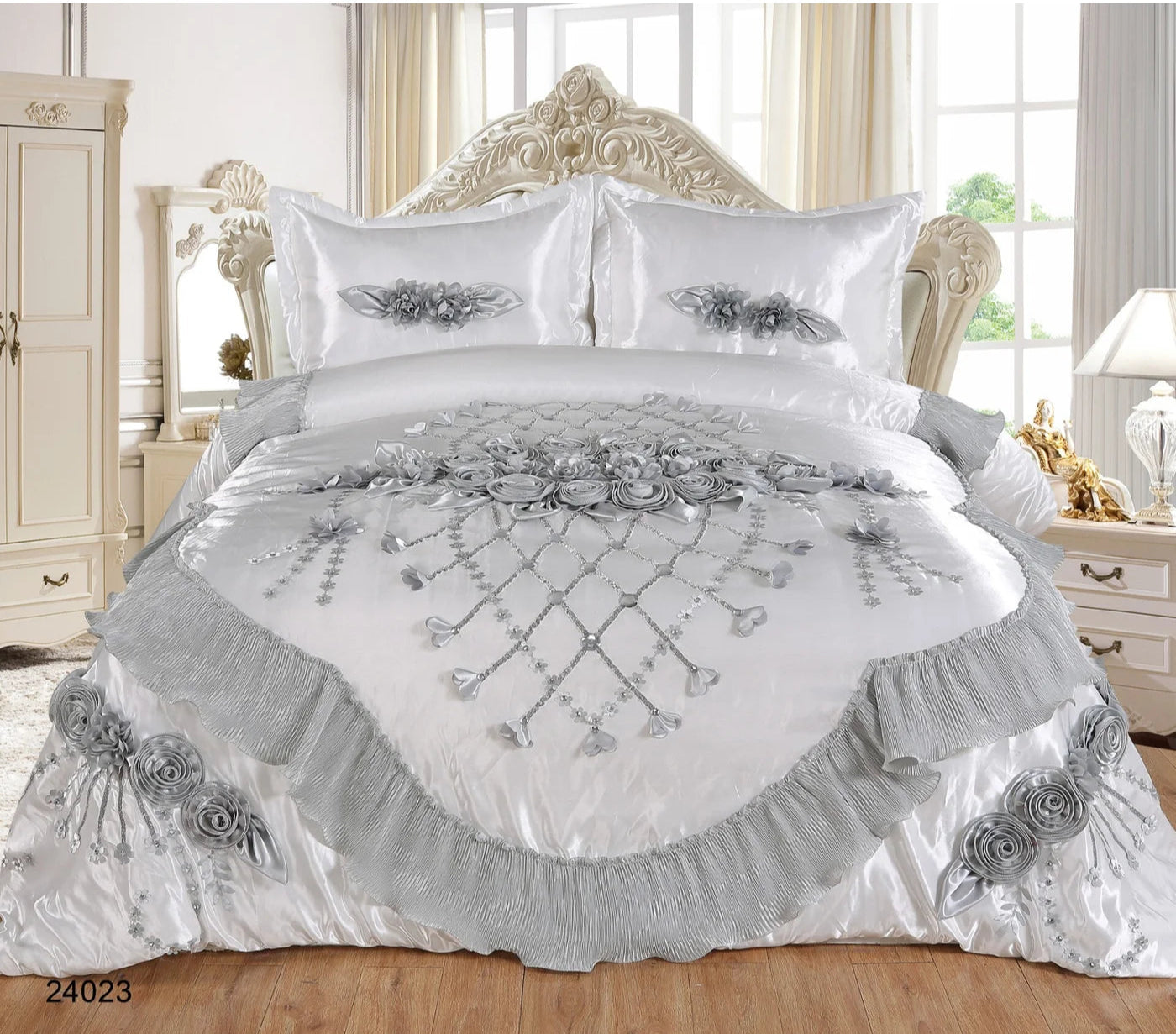 Queen Wedding Comforter Set