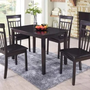 Dinng Room Table W/4 Chairs